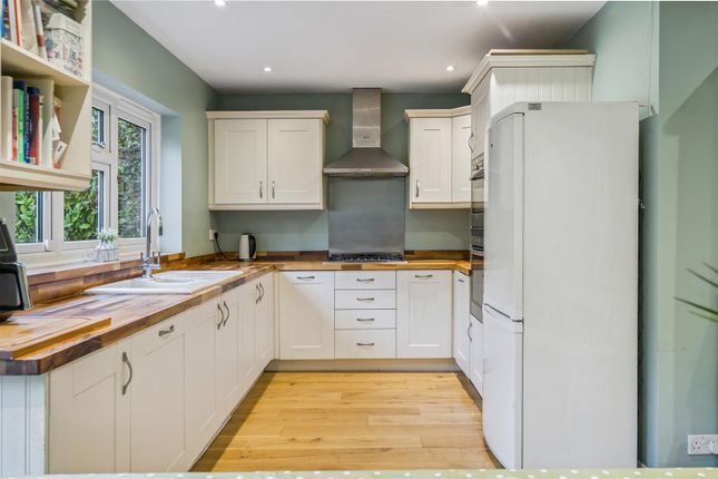 84, Quickley Lane, Chorleywood photo 4