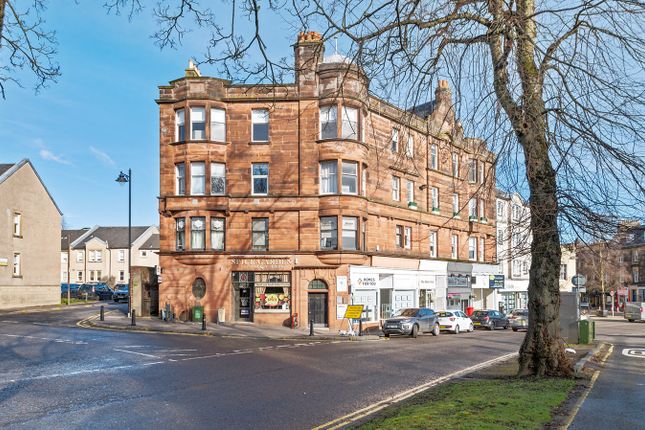 Thumbnail Flat for sale in Allan Park, Stirling