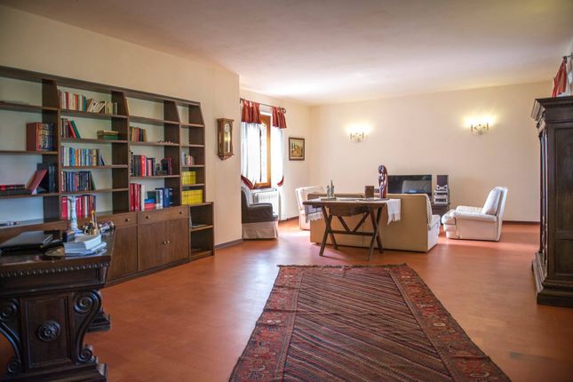 Country house for sale in Via Della Pineta, San Casciano Dei Bagni, Toscana