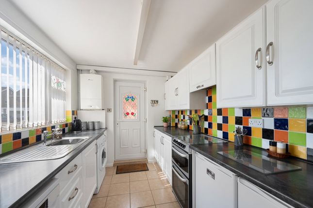 6, Meadowdale Crescent, Grantham photo 4
