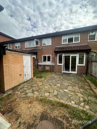 12, Tiptree Crescent, Ilford photo 5