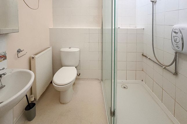 8, Drosier Road, CAMBRIDGE photo 4