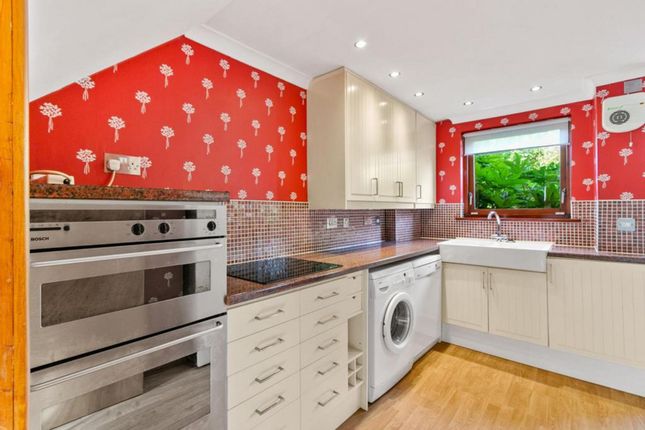 11, Glen Esk Crescent, Glasgow photo 4
