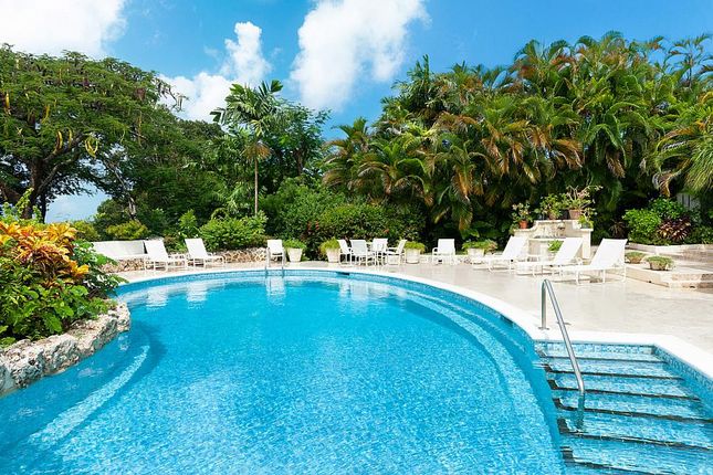 Villa for sale in Sandy Lane, Holetown, Barbados