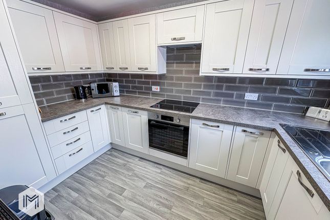 Flat 28, Chatburn Court Warrington Road, Warrington photo 5