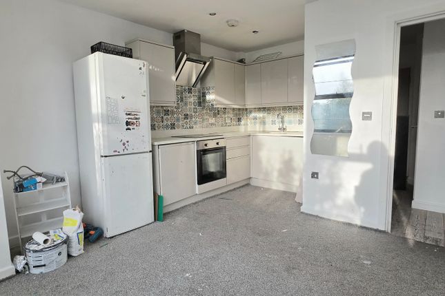 Flat 10, Harrow photo 2