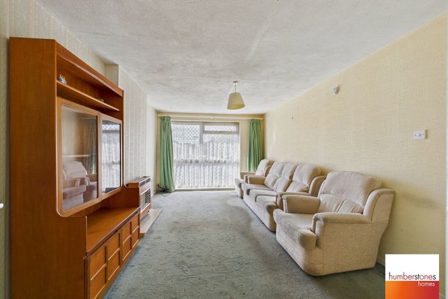 23, Westcombe Grove, Bartley Green photo 4