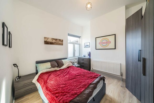 211A, Upper Tooting Road, London photo 4
