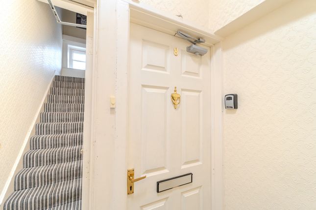 Flat Flat 8, St. Maur House, St. Maur Gardens, Chepstow photo 2
