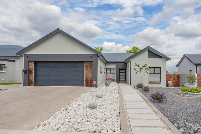 Detached house for sale in 4 Wilde Paarde Country Estate, 4 Sunshine Street, Klein Parys, Paarl, Western Cape, South Africa