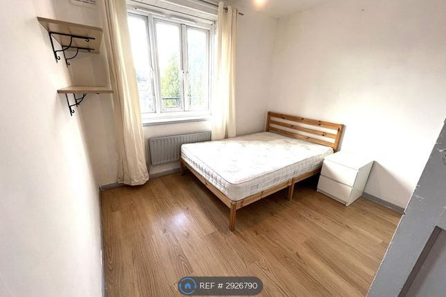 Flat, Boughton House Tennis Street, London photo 5