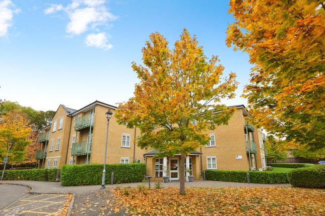 Flat 15, Copperfield Court, 1, Village Way, Ilford photo 2