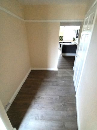 56, Oakdene Road, Uxbridge photo 4