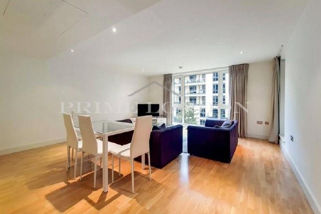 Thumbnail Flat to rent in Marina Point, Imperial Wharf, London