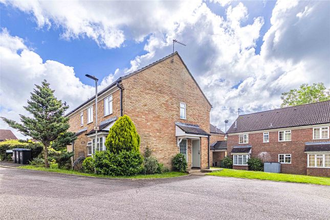 Thumbnail End terrace house for sale in Rosewood Court, Fields End, Hemel Hempstead, Hertfordshire
