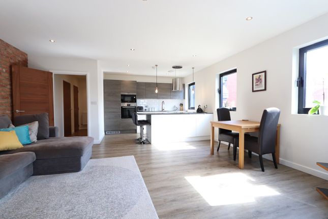 Thumbnail Flat to rent in North Road, Bristol