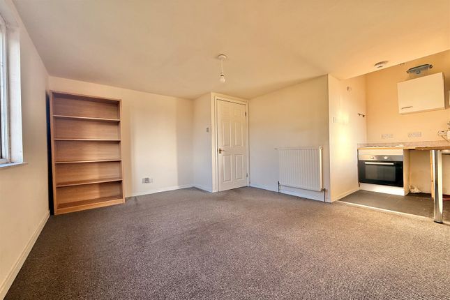 1, Flat 6, Egerton Road North, Manchester photo 3