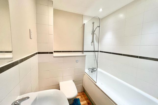 48, Wheeleys Lane, Birmingham photo 4