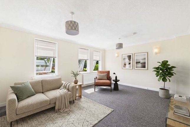 37 Albany Road, Cheltenham photo 3