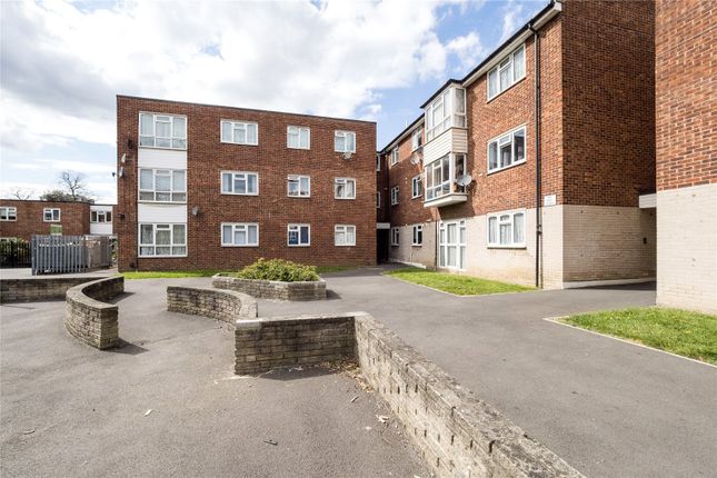 Flats And Apartments For Sale In Dagenham Heathway Station Buy Flats In Dagenham Heathway Station Zoopla