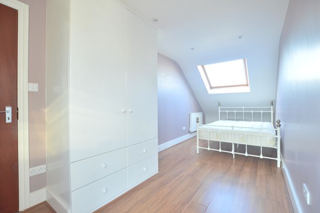 Gatton Road, London photo 3