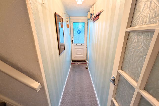 8 Upper Fforest Level, Mountain Ash photo 2