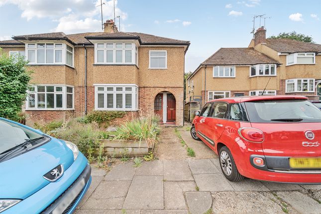 2-bed maisonette on 7, Kenton Gardens, St. Albans, £160,000