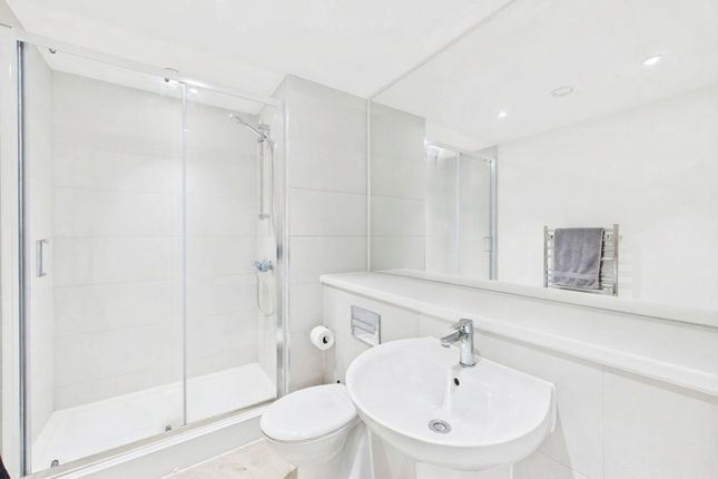 6 Minerva Place, Chatham photo 4
