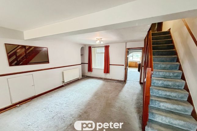 1323, SWANSEA photo 2