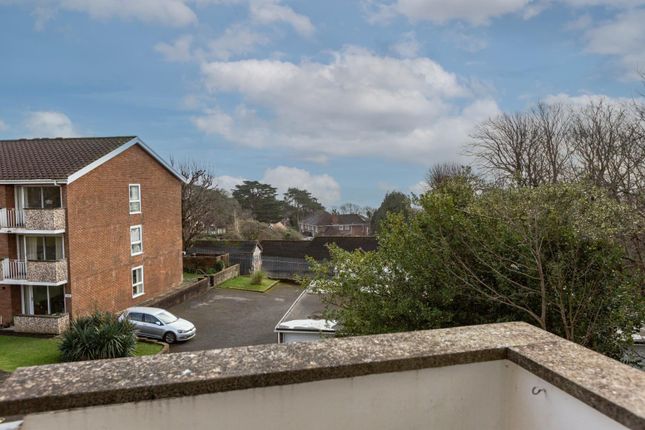 Flat 12, Lansdowne, Groves Avenue, Swansea photo 3