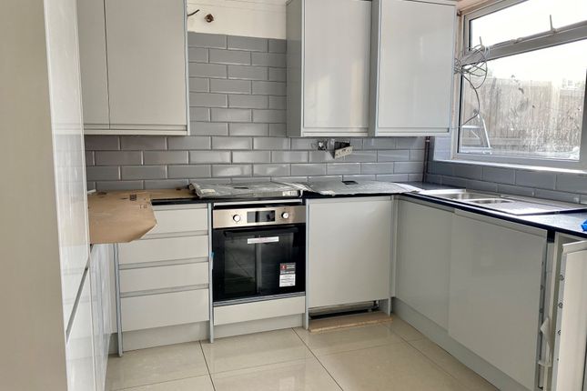 278, London photo 3