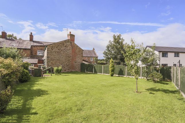 Cottage for sale in Town Lane, Whittle-Le-Woods, Chorley
