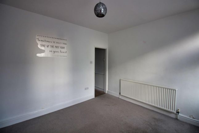 16, Park Street, Swallownest photo 5