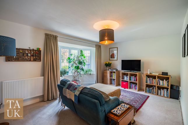 27, Llys Adda, Bangor photo 4