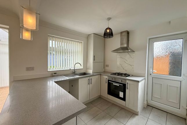 88, Saxon Way, Liverpool photo 4