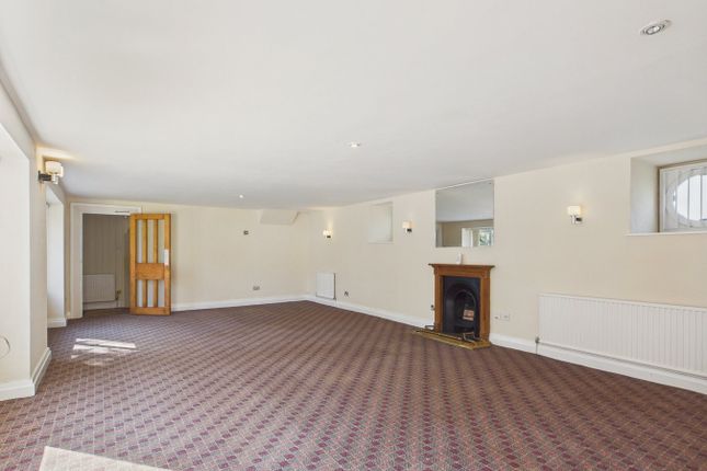 7, St Marys Street, Thetford photo 2