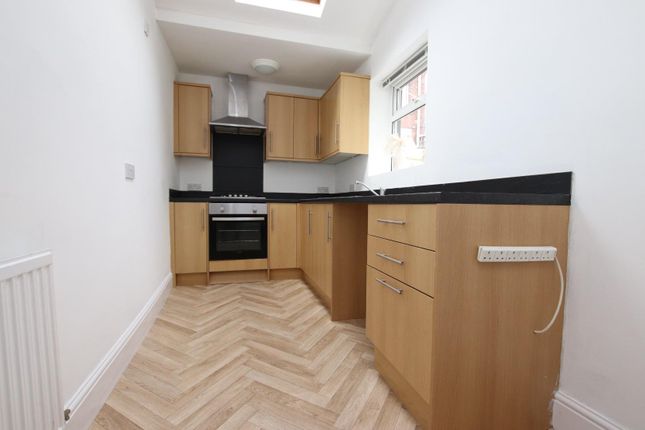 5, Ivy Terrace, Darwen photo 3