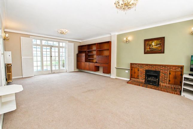 65, The Drive, Wallington photo 3