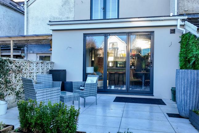 21, Slade Road, Swansea photo 2