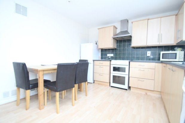 Tenacre Close Chichester Po19 4 Bedroom End Terrace House