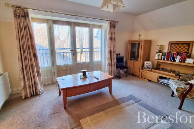 Flat for sale in Highlands Apartments, 59 Main Road