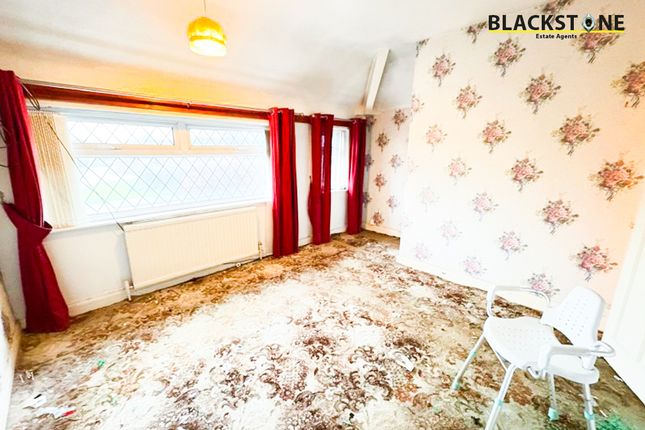 233, Longford Rd W, Stockport,, Manchester photo 4