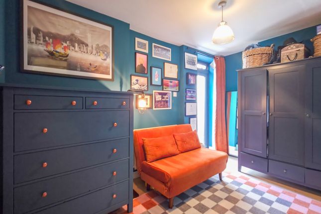 17a, Elmdene Road, London photo 4