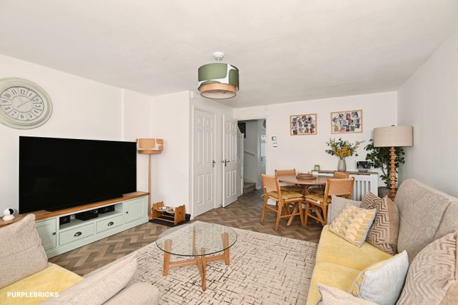 5, Orchid Close, Sheerness photo 3