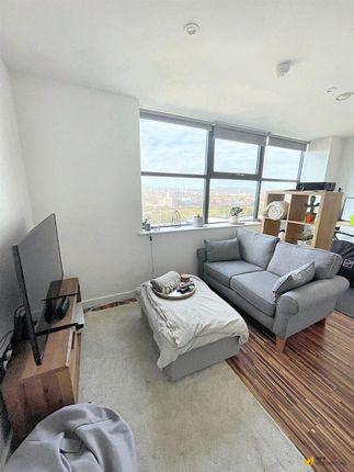 Apartment 1508, Westpoint, Manchester photo 4
