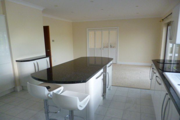 Property to rent in Crinnis Close, St. Austell