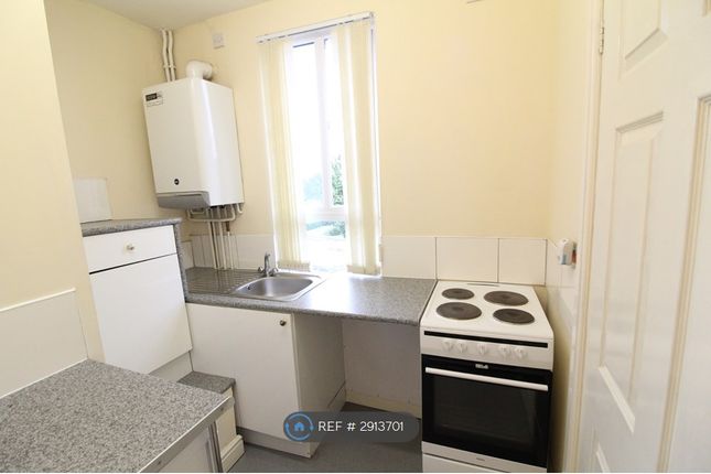 Flat, A Firth Park Road, Sheffield photo 5