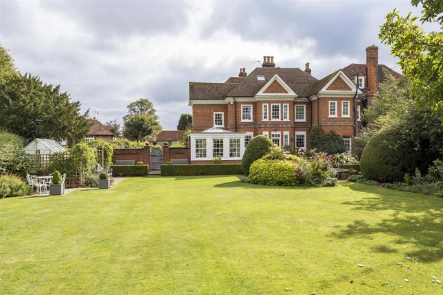 Thumbnail Property for sale in North Meadow, Offham, West Malling