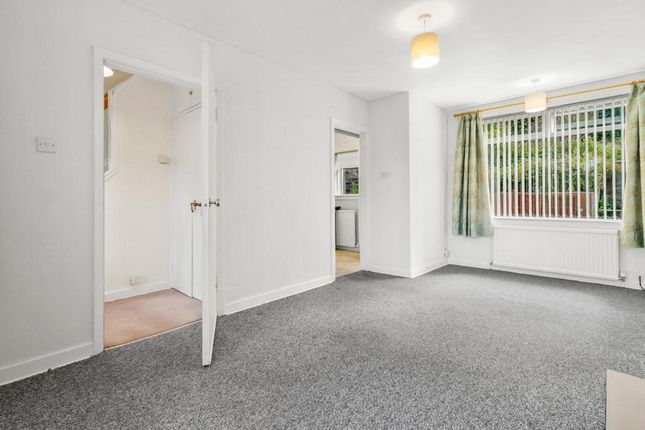 57, Forres Avenue, Glasgow photo 4