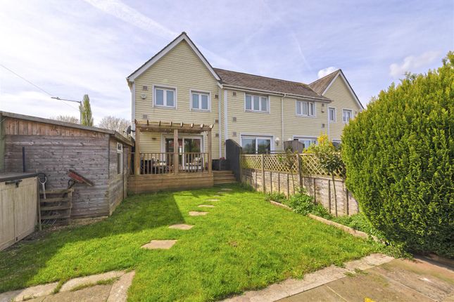 End terrace house for sale in New Hythe Lane, Larkfield, Aylesford